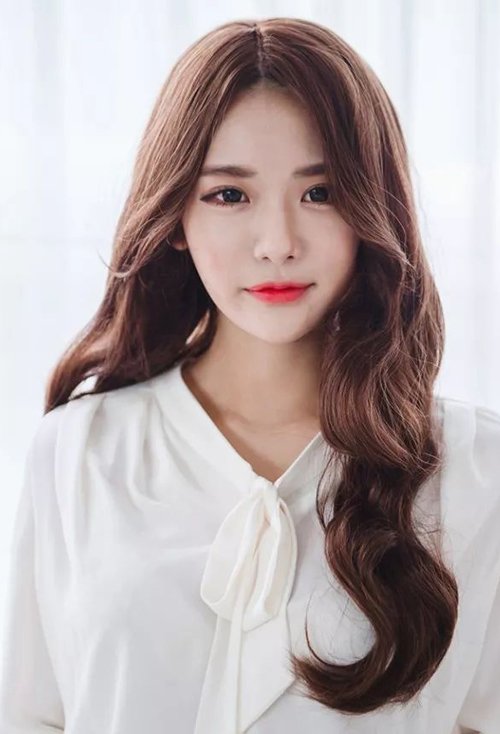 ����Ů��΢������ʱ�г��� ����������Ů��������ͼƬ