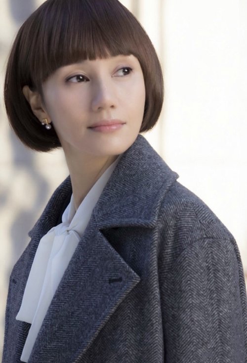 Ů��ԬȪ�����̷�����ͼƬ ְ��Ů���ʺϼ��Ķ̷�����