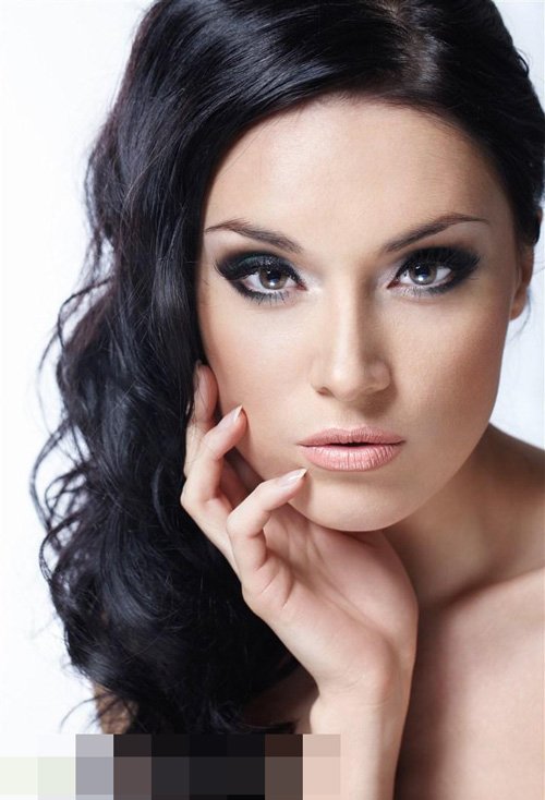 ��ɫ�������־��������� �߹�����Ů�����̷���