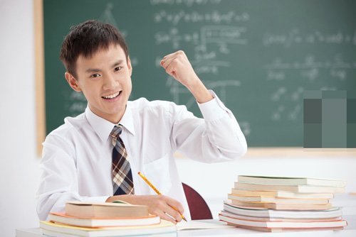 ��ѧ������˧��̷����� �������߽�У԰�̷�����