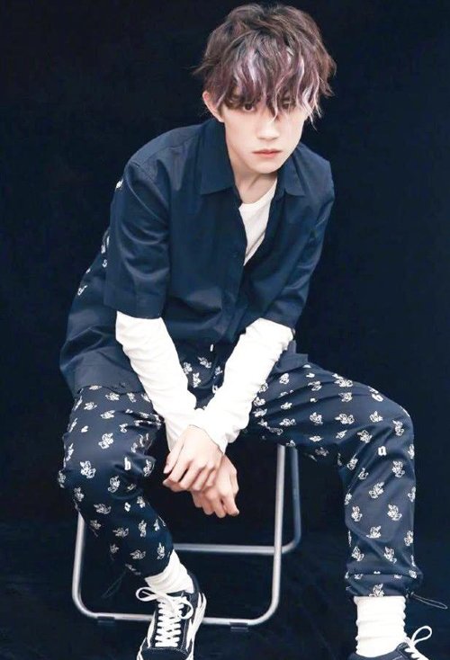 ��Ƥ�������ʺ���Ⱦ�ķ�ɫ С����˧���ľ�������ͼƬ