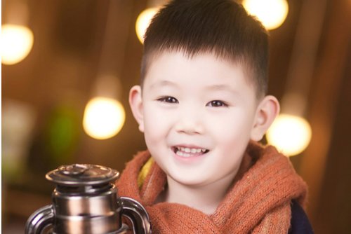 5����ͯ��˧��ʱ�з��� 2019����С�к��̷�ͼƬ