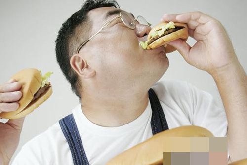 �������ʺ����ʲô���� ������˧���ͷ������