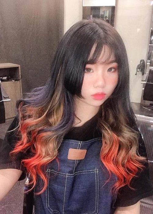 Ů��������ͷ���������Գ� ��ʱ��׷��Ů���г���ͼƬ