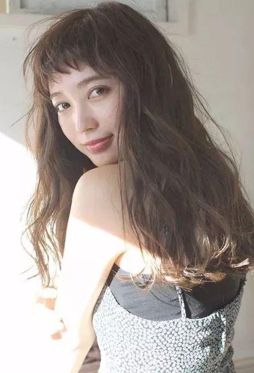 Ů�������ɿɰ�ü������ϵ ΢�ֱ����ӵ�Ů���г�����