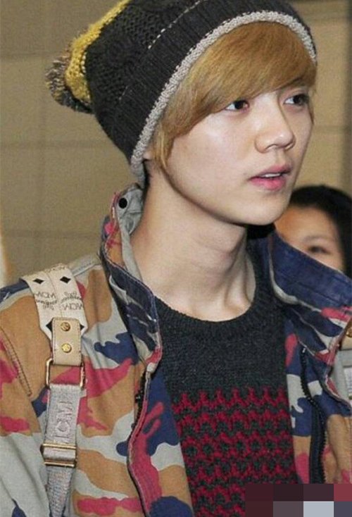 ƫ��Ƥ�������������Ⱦ�� �ഺ�ſ��������ͷ������