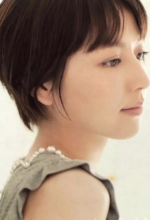 ��Բ��Ů�ʺϼ��̷����� ���ɼ���Ů��̷�����