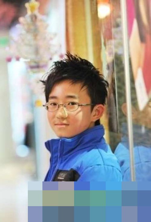 �к���˧���̷�����ͼƬ ���˿ɰ��ĺ��Ӷ̷�����