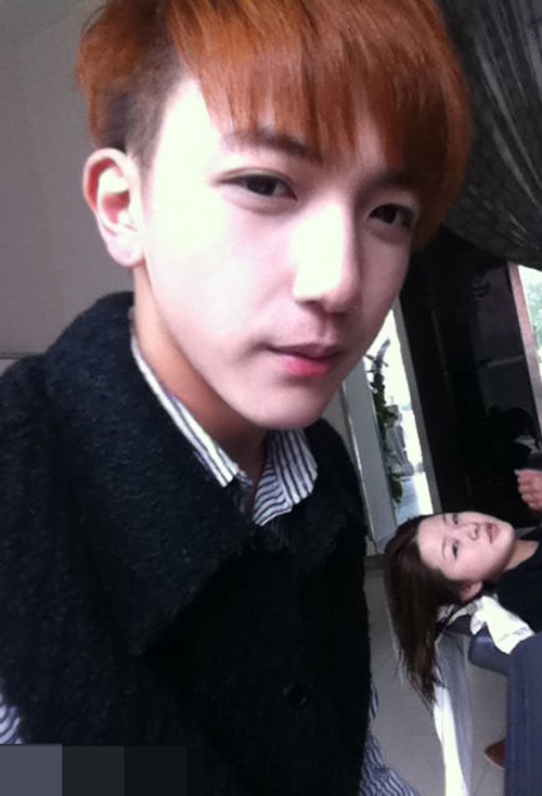 ������ͷ������˲��䳱�� ֻ�����������Ķ��̷�����