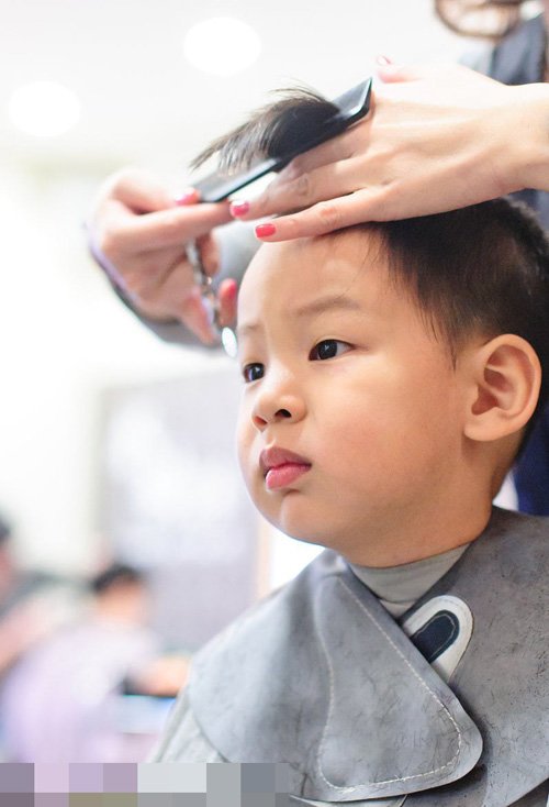 ��θ�������˧�̷����� ��Ƥ�ɰ�����ͯ�̷�����