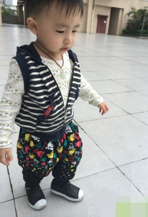 һ���б�����̷����� �к��ʺϵĶ̷�ͼƬ��