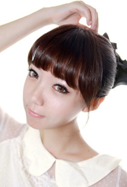 ���������ŵ�����ͷ����ϵ �ֵ���ס������Ů������ͼ