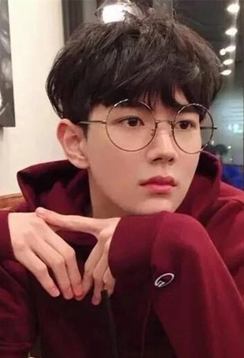 ������Ȼ���ʺ�ʲô���� ����˧��������̷�����