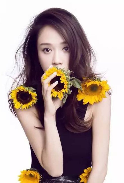 ������Ů���ʺ�ʲô���� ����Ů��ľ���ͷ��ͼƬ