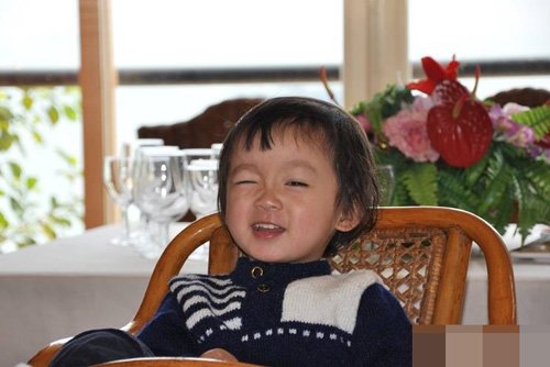 �׶�԰Ů�����̷���ͼƬ ����ʱ����Ůͯ�̷�����