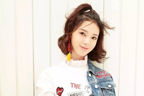 �ļ��̷�Ů���ʺ�����ƻ��ͷ ���ȿɴ�Ů���̷�����