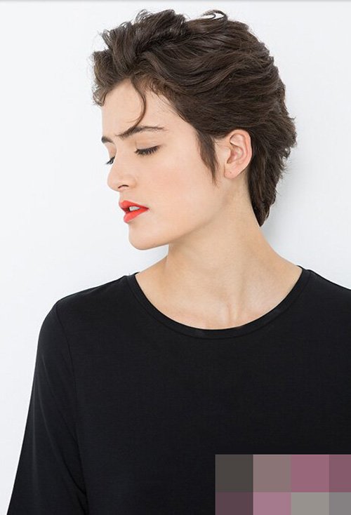 Ů�����Զ�ͷ���ᵽ�������� ����׷����Ů���̷�����