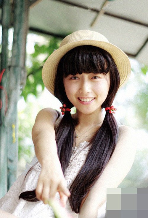 2019�������ʺ����ķ��� �߽�У԰����Ů������