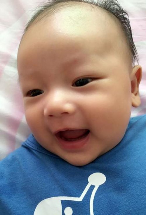 �б��������̷�ͼƬ��ȫ С�к���ɰ���ͷ������