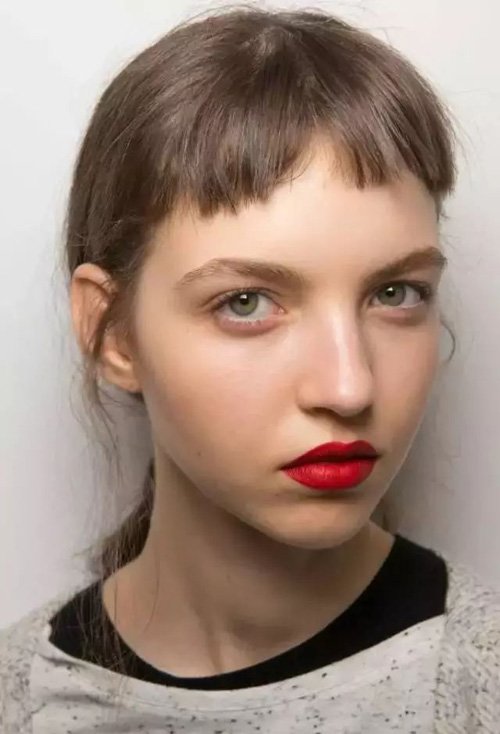 �����߸�Ů������Щ�����ÿ� ��ϵ�г�ͷ����Ů�����ʶ�