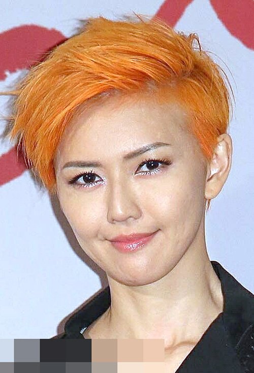 Ȧ�۳������̷�������Ů�� ���������Ů����ɫͷ��