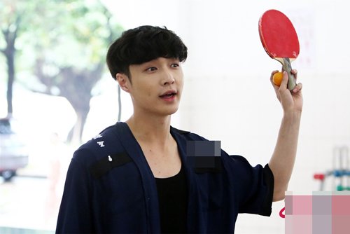 �����˼�����ս������ �������ͷ��׬������