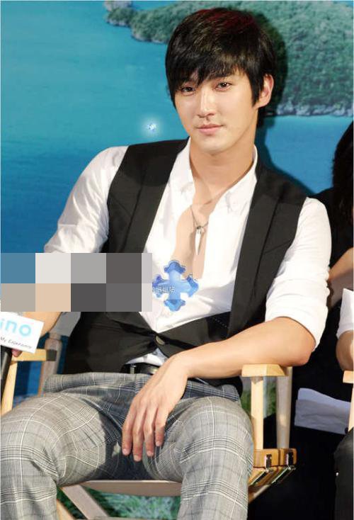 00����ѧ������̷����� С������ഺ�̷�ͼƬ