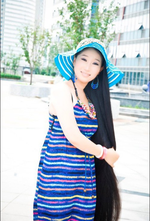 Ů�����ĳ�ȹ��ͷ������ ��δ�����������������