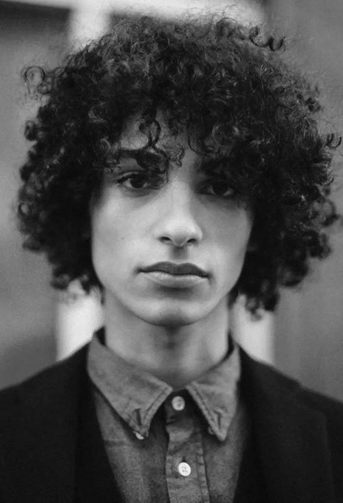 �����̱�ըͷΪ���ͣ�� �ٱ�˧��ʱ�ж̷��ķ���