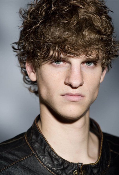 ˽�˶���˧���ͷ������ Ӣ���������̷���������