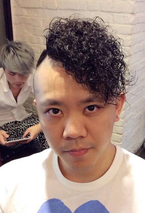 ˽�˶���˧���ͷ������ Ӣ���������̷���������