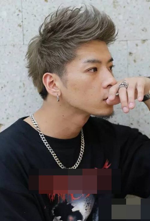 ˽�˶���˧���ͷ������ Ӣ���������̷���������