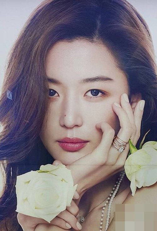 ����Ů������΢��ͷ������ ������������Ů����������