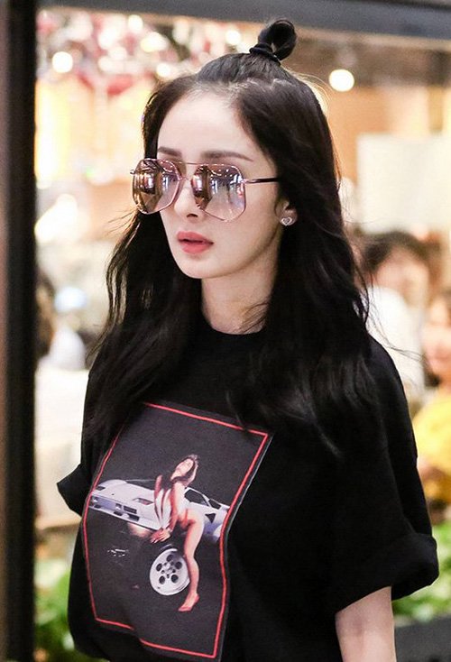 女生长发扎可爱苹果头发型 玩转时代的多种扎发大全