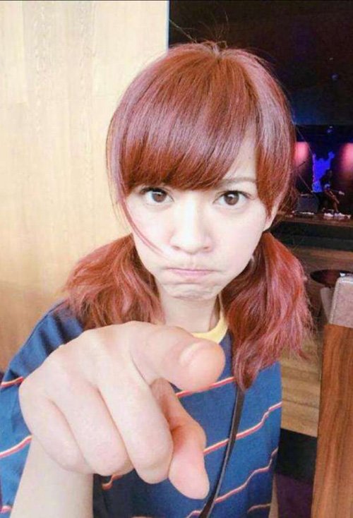 长脸女生怎么扎马尾好看 轻松变身潮女的扎发辫子