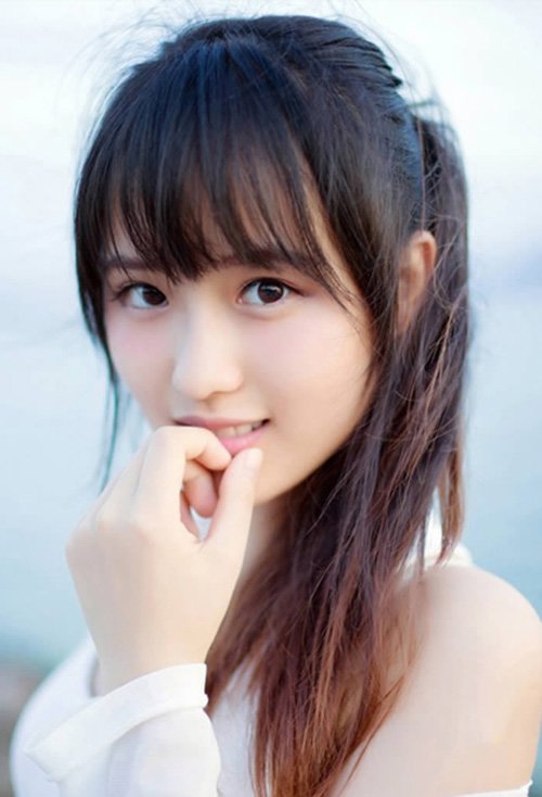 长脸女生怎么扎马尾好看 轻松变身潮女的扎发辫子