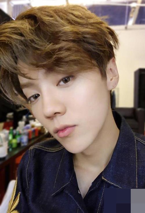 �������������������������� �ഺʮ��Ķ�ͷ�����