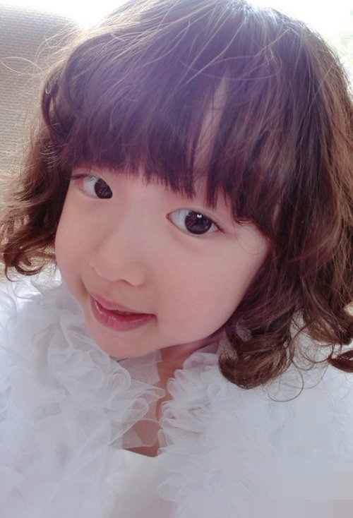 Ů�׶��޼��̷�����ͼƬ Ư���ɰ���Ů���̷�����