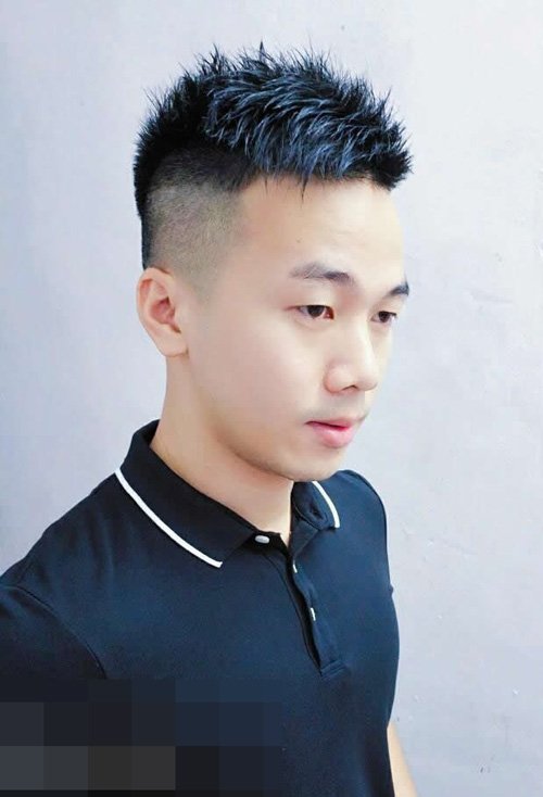 �����������Ƶ��Ķ̷��� ˧�������ŵ��к��̷�ͼ