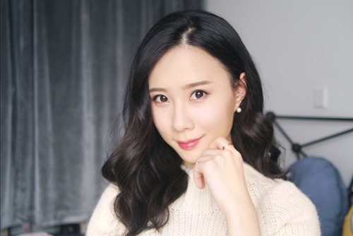 ������Ů���ʺϵľ�ͷ�� ���ѵ�����ʽ���з����