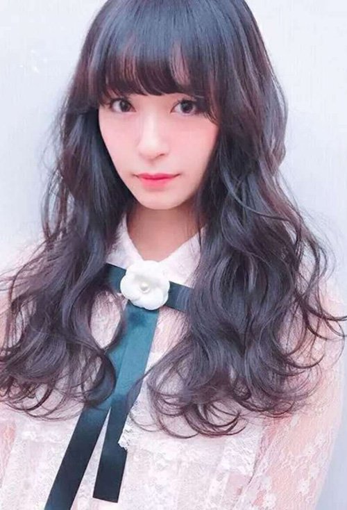 长脸女生留什么发型好看 精选中长卷烫头发造型