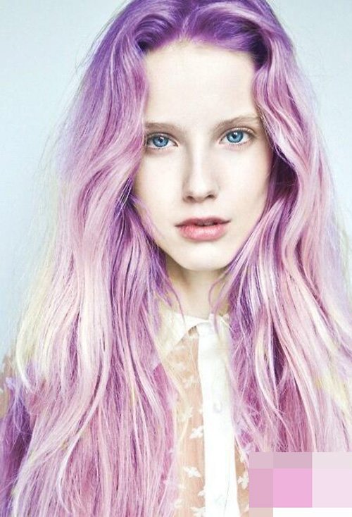 2020��Ů������Ⱦʲô��ɫ ֵ�ó��Ե�Ů����ɫ