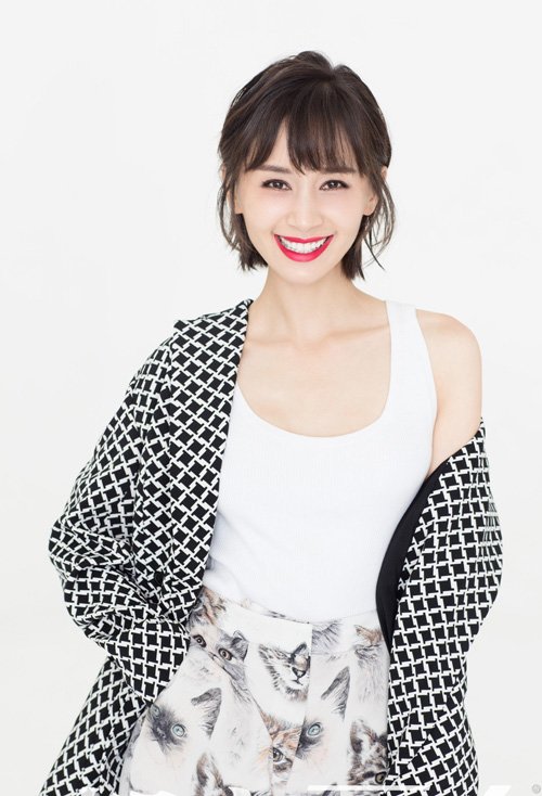 可爱妹妹头明星们都爱剪它 萌短头发正当爆红的发型