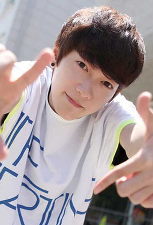 Բ����ʿ�ʺ���ʲô���� ����˧���Ķ�ͷ������