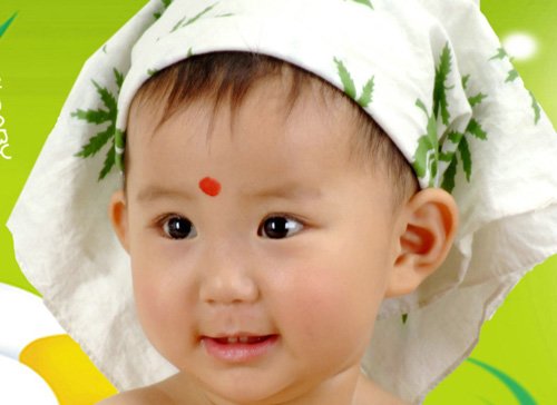 һ���ڵ�Ů�����̷����� ���ô��ȵĺ��Ӷ�ͷ��