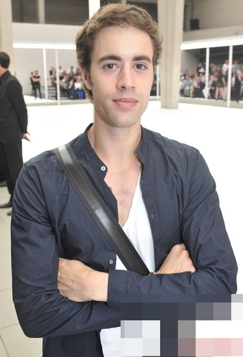 ����������ͷ�����ͳ��� ������������Ķ̷�����