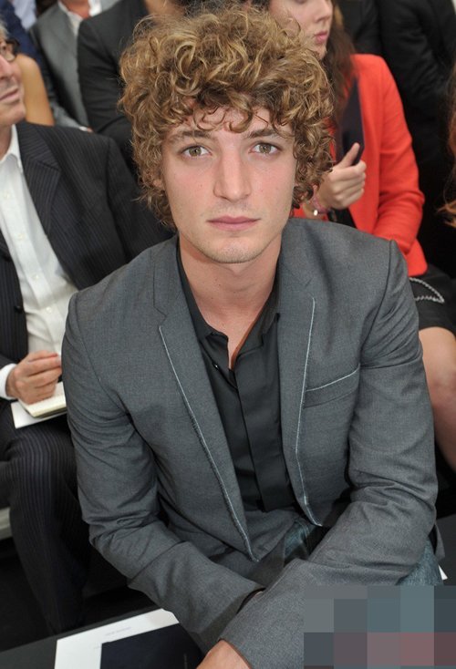 ����������ͷ�����ͳ��� ������������Ķ̷�����