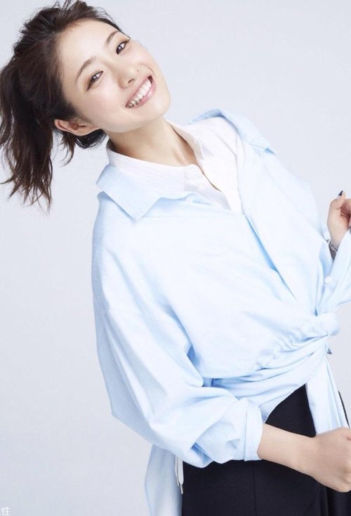 日系甜美短头发尽显可爱 中短发如何扎辫子会好看