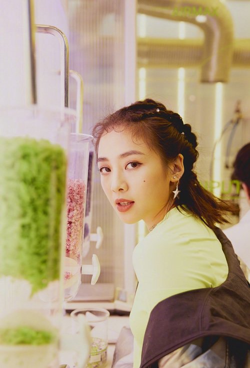 日系甜美短头发尽显可爱 中短发如何扎辫子会好看