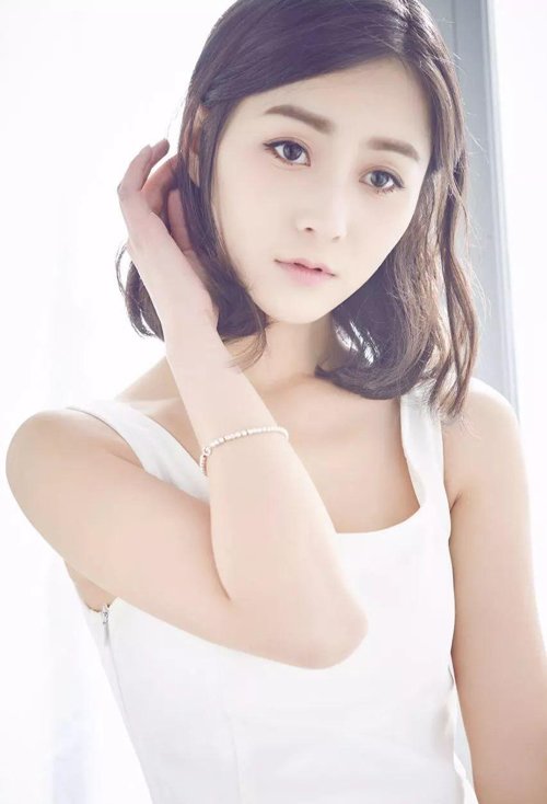 �и��ʺϵľ�������ͼƬ Բ��Ů�����̷����ͳ���